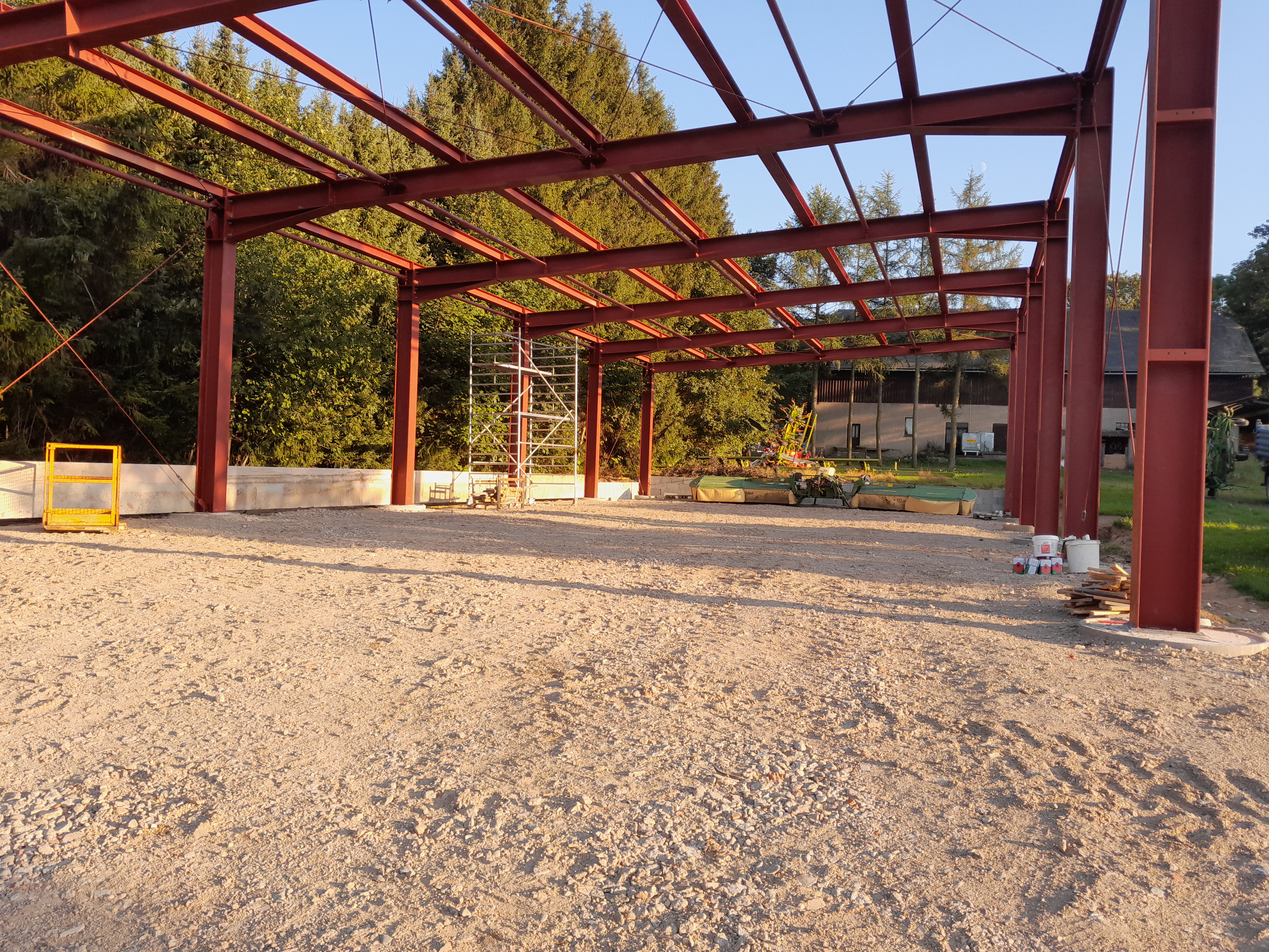 Hallenbau Stahlträger